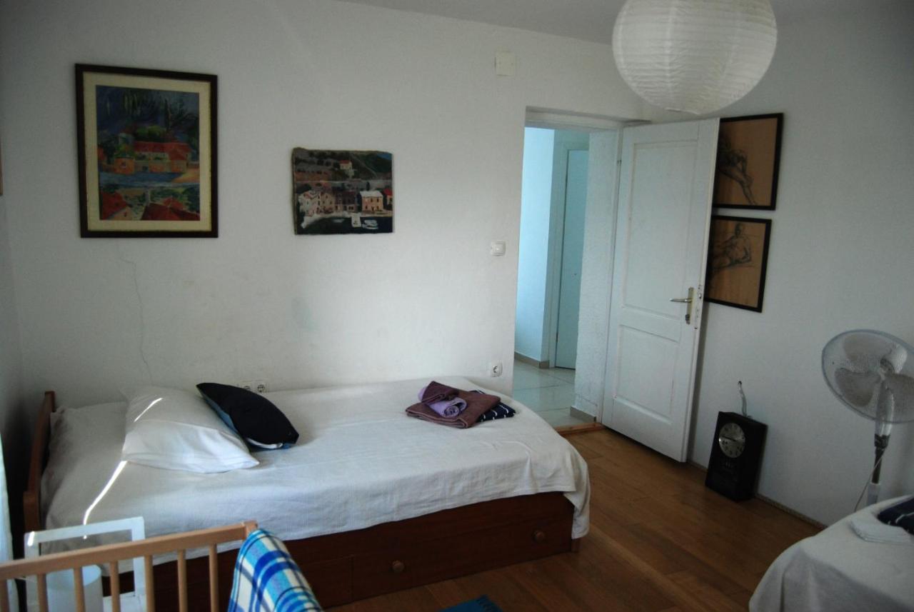 Rustic Holiday Home Miketa Lukoran ภายนอก รูปภาพ